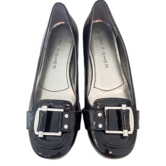 MARC Fisher Faux Patent Leather Flats Cushioned Insoles Size 8.5 - Picture 1 of 15